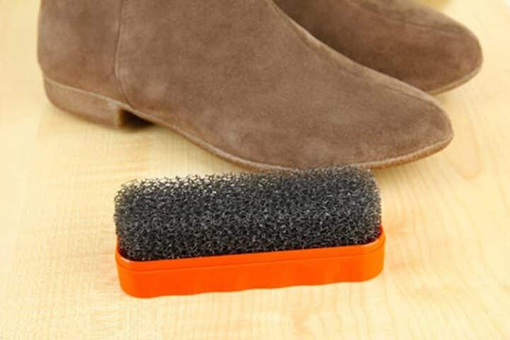Red Blanco ligado Cómo limpiar zapatos de ante - Empresa de limpieza en Madrid  MegaserviceLimpiezas